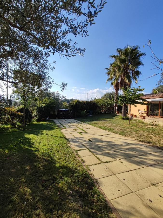 Casa Vacanze La Cuntintizza San Michele di Ganzaria Extérieur photo